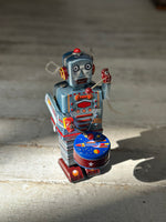 Musical Drummer Large Robot