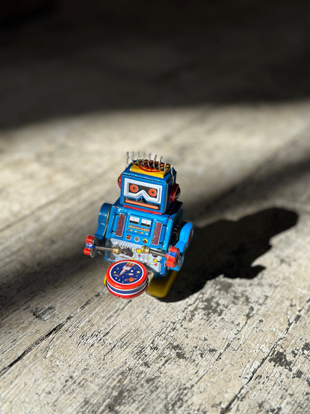 Space Drummer Mini Robot