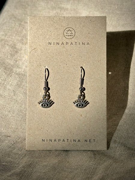 Eye of the Beholder Earrings