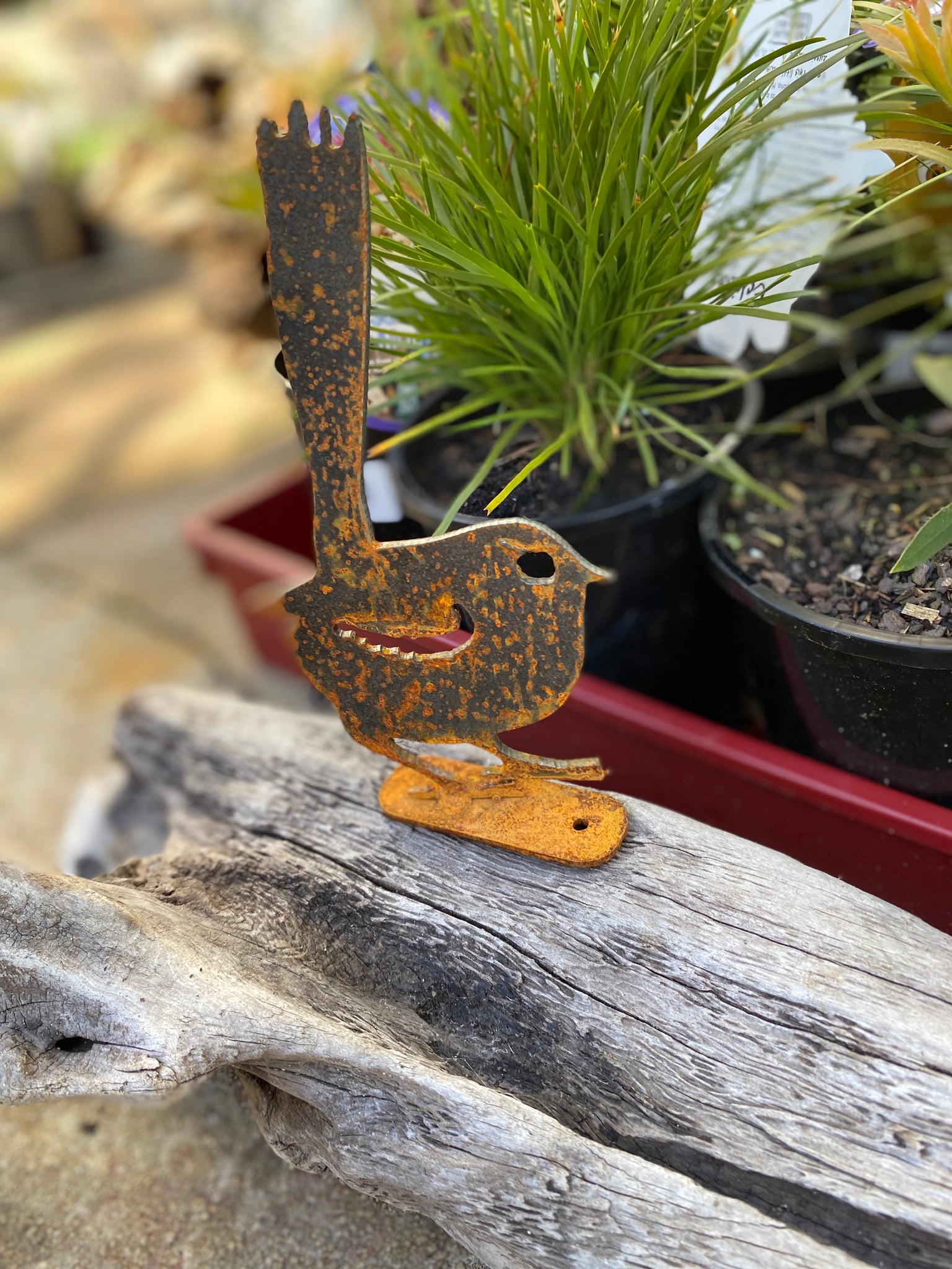 Wagtail Small Garden Stand